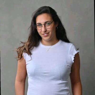 שני אשרי, מנהלת לקוחות